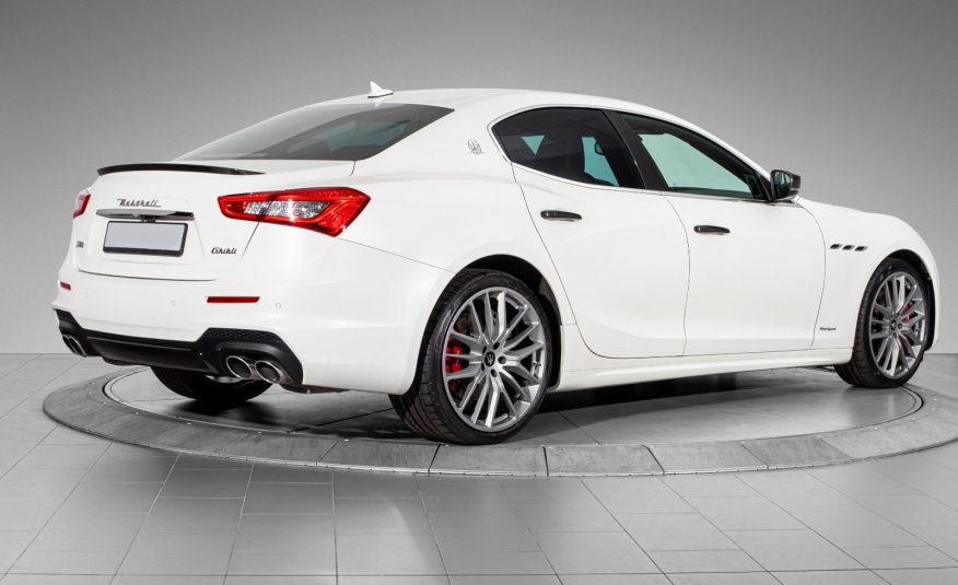 Maserati Ghibli S Q4