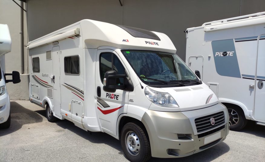 Pilote Adventure 716P